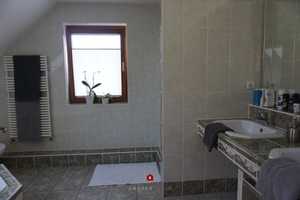 *München Feldmoching* Charmantes, top gepflegtes Einfamilienhaus mit Wohlfühlgarten – München – Vorschaubild 11
