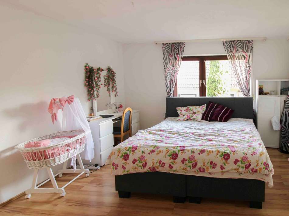Schlafzimmer OG