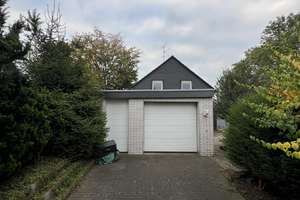 Freistehendes Einfamilienhaus mit Garage, Büro und Garten in ruhiger Lage von Wuppertal-Barmen – Die vollständige Adresse der Immobilie erhältst du vom Anbieter., 42281 Barmen, Wuppertal – Vorschaubild 17