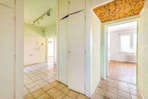 Bezugsfrei! 4 Zimmer mit Sonnigem Balkon. Renovierungsbedürftig – Gütergotzer Straße 3, 14165 Zehlendorf, Berlin – Vorschaubild 9