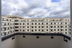 Nachmieter per 16.06.: Einbauschränke | Balkon | Einbauküche | Duschbad | Parkett & Zentrum! – Prager Straße 12a, 4103 Leipzig – Vorschaubild 8