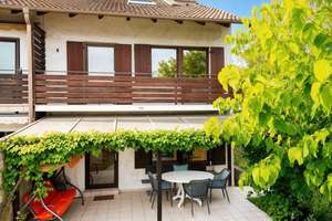 REIHENECKHAUS MIT CHARME, GARTEN, DOPPELGARAGE & VIEL PLATZ FÜR DIE FAMILIE IN GILCHING  – Die vollständige Adresse der Immobilie erhältst du vom Anbieter., 82205 Gilching – Vorschaubild 6