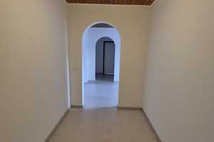Exklusive zentrale 3,5 Zimmer Dachgeschosswohnung mit geh. Innenausstattung, Loggia und EBK – Moltkestraße 22, 88046 Bodenseekreis – Vorschaubild 2