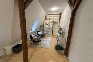 Charmante 2-Zimmer Wohnung in einer schönen Altbauwohnung im Herzen von Sülz – Die vollständige Adresse der Immobilie erhältst du vom Anbieter., 50939 Klettenberg, Köln – Vorschaubild 5