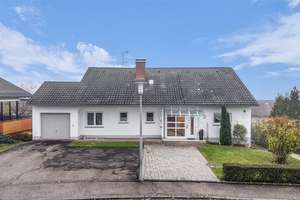 Familien aufgepasst: Lebensraum mit Zukunft – 3-Familienhaus mit Garten, Balkon und Weitsicht – Die vollständige Adresse der Immobilie erhältst du vom Anbieter., 78234 Engen – Vorschaubild 32