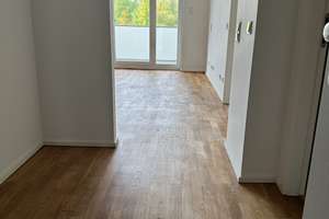 Hochparterre: 2-Zimmer-Wohnung direkt am Kanal (Lindenauer Hafen) mit Aufzug, Balkon u. Vorratsraum – Hafenstraße 9C, 4179 Schönau, Leipzig – Vorschaubild 20