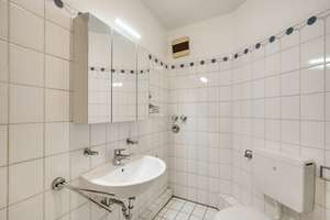 Großzügige 3,5-Zimmer-Wohnung im 2. Obergeschoss im beliebten Essener Moltkeviertel – 45138 Huttrop, Essen – Vorschaubild 20