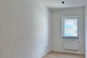 9-Zimmer-ETW mit Dachterrasse und Garage zum Erstbezug nach Kernsanierung – Die vollständige Adresse der Immobilie erhältst du vom Anbieter., 90459 Galgenhof, Nürnberg – Vorschaubild 19