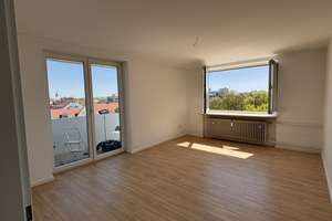 3-Zimmer-Wohnung mit 2 Balkonen in Garching bei München