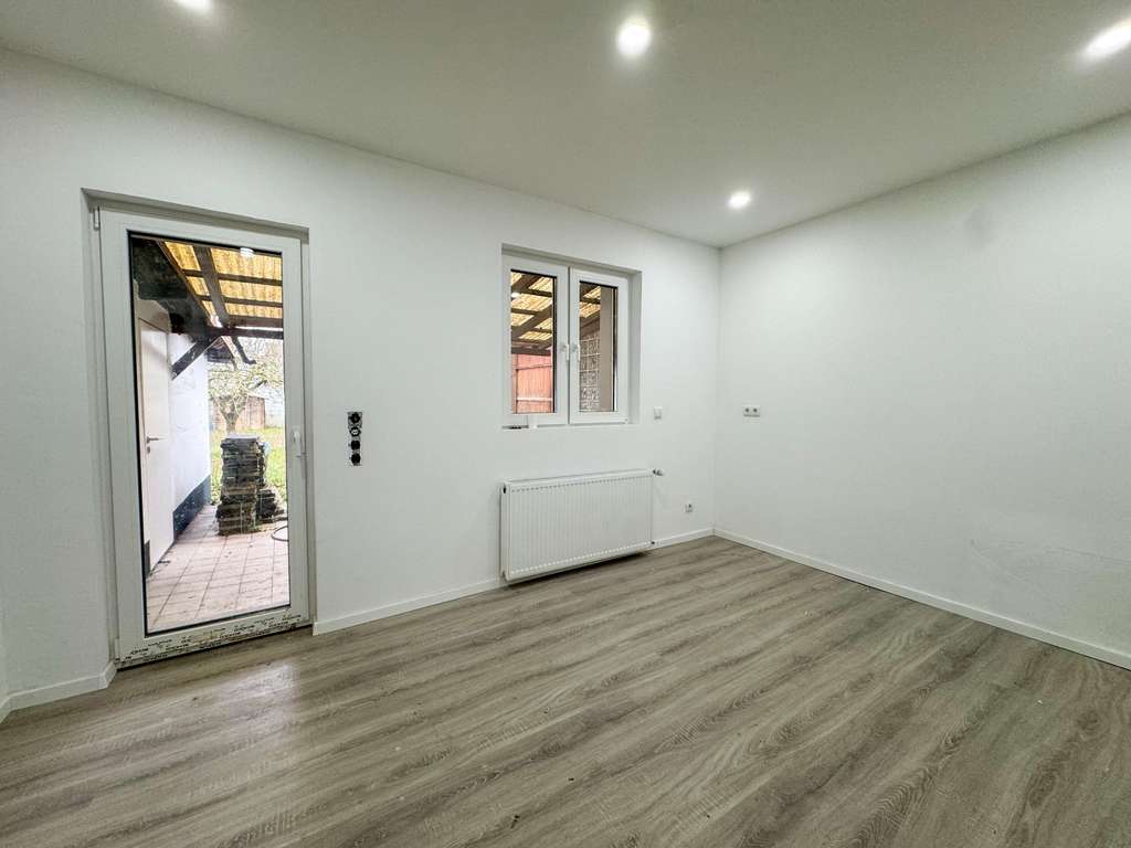 Immobilie in Bad Hönningen - Charmante Doppelhaushälfte mit Garten in guter Lage - Bild 4