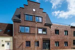 Historisch und modern optimal kombiniert: Anlageobjekt mit 7 Wohnungen nahe Husumer Schloss. – Die vollständige Adresse der Immobilie erhältst du vom Anbieter., 25813 Husum – Vorschaubild 5