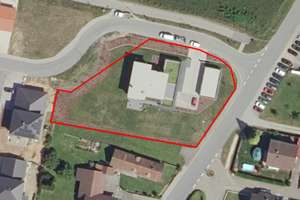 Teilweise gewerbliche Nutzung möglich! Luxuriöse Architektenvilla mit großem Grundstück! – Die vollständige Adresse der Immobilie erhältst du vom Anbieter., 94365 Parkstetten – Vorschaubild 24