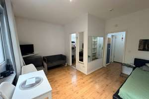 ***MÖBLIERTE 1 ZIMMER WOHNUNG - TOP LAGE DÜSSELDORF-OBERKASSEL*** – Drakestr. 39, 40545 Oberkassel, Düsseldorf – Vorschaubild 3