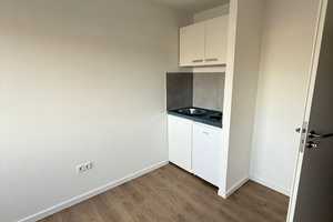 Wunderschön sanierte Wohnung mit Balkon mitten in Mannheim 4.OG mit Aufzug – Mannheim – Vorschaubild 2