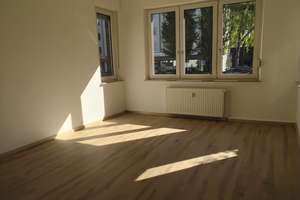 Ein Rückzugsort für die Sinne: vollständig sanierte 2,5 Zimmer im Erdgeschoss mit großem Garten – Bahnhofstr. 275, 44579 Castrop-Rauxel – Vorschaubild 3