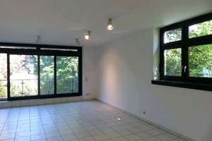 Modernes Renditeobjekt mit 3 WE + 2 Garagen in Top-Lage in Ratingen, freistehend, vollvermietet – Blumenstr. 6, 40883 Hösel, Ratingen – Vorschaubild 5