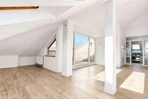 Großzügige Eigentumswohnung mit privater Dachterrasse in ruhiger Lage von Dresden-Plauen – Die vollständige Adresse der Immobilie erhältst du vom Anbieter., 1187 Plauen (Stadtteil), Dresden – Vorschaubild 2