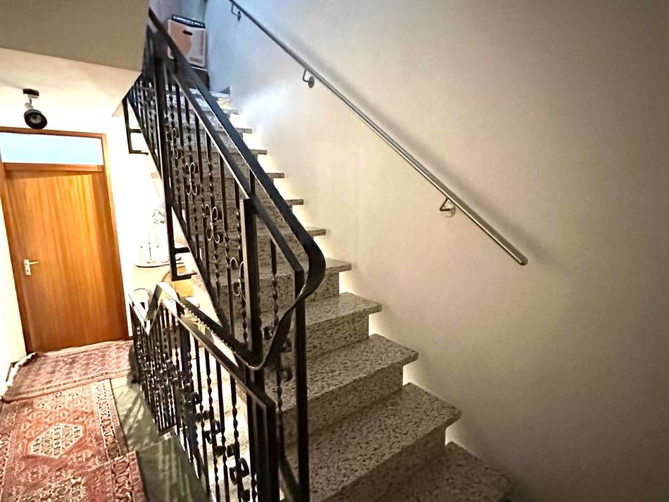 Treppe zum DG