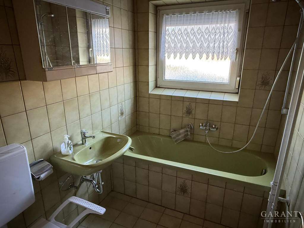 Immobilie in Sachsenheim - Charmante 3 Zimmer-Erdgeschoss-Wohnung - Bild 3
