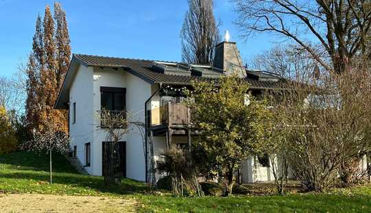 Bild von Besonderes Anwesen mit Wohnhaus und großem Stallgebäude (ca. 1000 m²) zur vielfältigen Nutzung