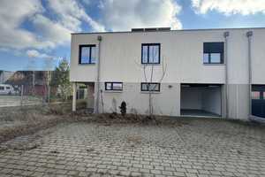Modernes Reihenendhaus mit Wohn- und Gewerbeanteil + Garten, Garage & 3 Stellplätzen in Rheinstetten – Karlsruhe (Kreis) – Vorschaubild 3