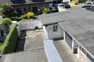 großzügige Doppelhaushälfte mit PV-Anlage, Parkett und  Garagen-/Lageranbau – Linder Mauspfad 73, 51147 Lind, Köln – Vorschaubild 11