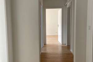 Ideal geschnittene 3 Zimmer-Wohnung mit Loggia – Aufseßstr. 13, 91052 Rathenau, Erlangen – Vorschaubild 4