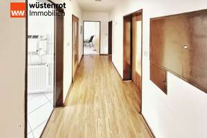 Der Hausklassiker für Jedermann in Gründau! EFH mit ELW, Garage, Garten, Glasfaser und eigenem Tank! – Die vollständige Adresse der Immobilie erhältst du vom Anbieter., 63584 Gründau – Vorschaubild 4