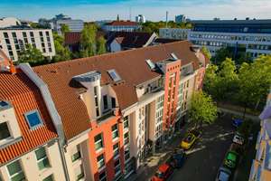 Faktor 21 IST | Wohn- & Geschäftshaus | Aufzug | Fernwärme | 27 TG-Stellplätze – Die vollständige Adresse der Immobilie erhältst du vom Anbieter., 4317 Reudnitz-Thonberg, Leipzig – Vorschaubild 2