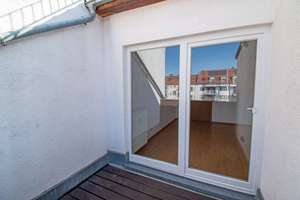 BEZUGSFREI // DACHGESCHOSSWOHNUNG MIT LOGGIA IN GOHLIS // ALTBAUCHARME TRIFFT ZEITGEMÄSSES WOHNEN – Die vollständige Adresse der Immobilie erhältst du vom Anbieter., 4157 Gohlis-Mitte, Leipzig – Vorschaubild 19