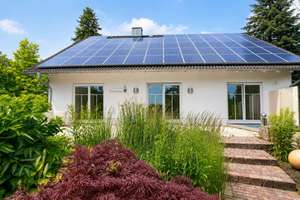 Exklusives Hebel-Haus in Nauheim: ca. 355 m² Wohn-/Nutzfläche mit PV und großem Grundstück – Die vollständige Adresse der Immobilie erhältst du vom Anbieter., 64569 Nauheim – Vorschaubild 2