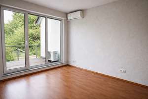 Exklusives Townhouse in sehr guter Lage! Vollklimatisiert und neue EBK - Nähe der ISD – Die vollständige Adresse der Immobilie erhältst du vom Anbieter., 40474 Lohausen, Düsseldorf – Vorschaubild 5