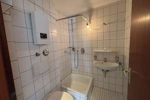 Ruhig und zentral gelegen, gut aufgeteilte 2-Zimmer-Wohnung im Stuttgarter Osten – Die vollständige Adresse der Immobilie erhältst du vom Anbieter., 70188 Uhlandshöhe, Stuttgart – Vorschaubild 11