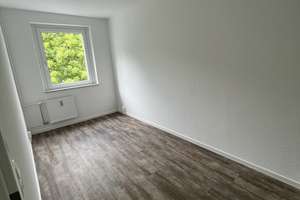 helle 3 Raumwohnung mit Balkon  – Wilhelm-Klees-Straße 18c, 39108 Stadtfeld Ost, Magdeburg – Vorschaubild 13