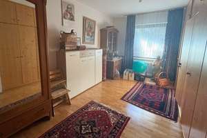 Großes freistehendes 1- bis 2-Familienhaus in Altdorf mit Garten und Garage – Die vollständige Adresse der Immobilie erhältst du vom Anbieter., 90518 Altdorf bei Nürnberg – Vorschaubild 8