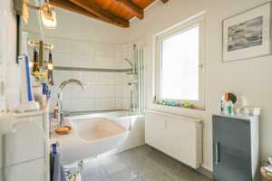 Ein Haus mit Geschichte, Charme und Raum – stilvoll wohnen auf drei Etagen mit Blick in die Zukunft. – Mönchengladbach – Vorschaubild 4