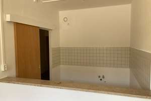 3 Zimmer im Erdgeschoß – Schützenstraße 17, 6842 Innerstädtischer Bereich Süd, Dessau-Roßlau – Vorschaubild 1