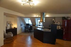 Top renovierte DG-Wohnung nahe Altstadt – Die vollständige Adresse der Immobilie erhältst du vom Anbieter., 90489 Wöhrd, Nürnberg – Vorschaubild 2