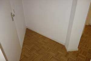 EXKLUSIV BILK NÄHE UNI HELL + RUHIG RENOVIERT KOMPLETT PARKETT DUSCHBAD TG-STELLPL. 1.OG / AUFZUG – Himmelgeister Straße 189, 40225 Flehe, Düsseldorf – Vorschaubild 10