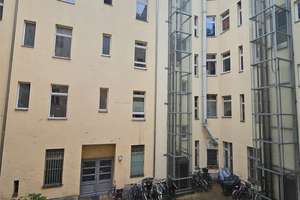 Wohnen im Samariterkiez: Charmante Altbauwohnung in ruhiger Hoflage – Bänschstraße 25, 10247 Friedrichshain, Berlin – Vorschaubild 9