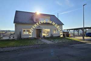 Familiendomizil mit Garten, Wintergarten, Garage + 2 Carports in ruhiger Wohnlage von Singhofen – Rhein-Lahn-Kreis – Vorschaubild 1