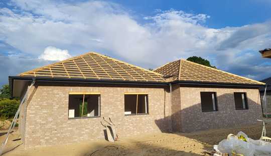 Bild von Von Privat. Neubau Bungalow mit KfW-40 Standard inkl. Carport und PV- Anlage mitten in Herbrum