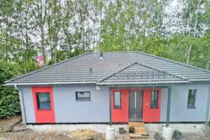 Fertig gestellt Juni 2024: Erstbezug KFW-40 Bungalow im Grünen – Chemnitz – Vorschaubild 1