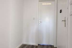 Erstbezug nach Sanierung - 4 Zimmer Wohnung in Stuttgart-Untertürkheim – Die vollständige Adresse der Immobilie erhältst du vom Anbieter., 70327 Untertürkheim (Ortsteil), Stuttgart – Vorschaubild 2