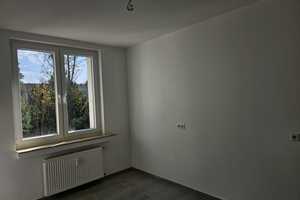 Provisionsfrei: Helle 2-Zimmer-Wohnung in der Krefelder City – Elisabethstr. 146, 47799 Krefeld – Vorschaubild 1