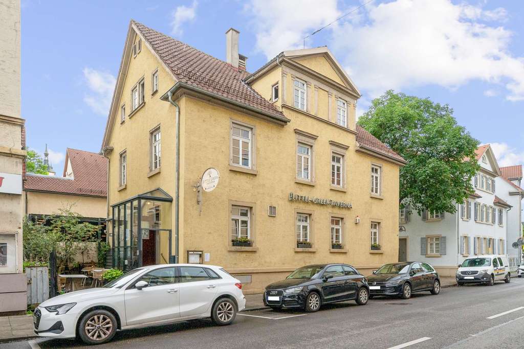 Historische Kapitalanlage mit guter Rendite – Denkmalobjekt mit Gastronomie in Bad Cannstatt