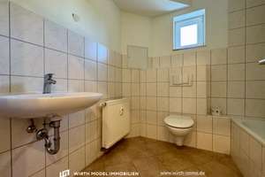 1.139 m² Grundstücksfläche mit Dreifamilienhaus und Doppelgarage an der Haardt – Die vollständige Adresse der Immobilie erhältst du vom Anbieter., 97422 Eselshöhe/Haardt, Schweinfurt – Vorschaubild 7
