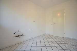 Frisch renoviert! Ideal geschnittene 3-Zimmer-Wohnung mit 2 Balkonen  – Paul-Bonatz-Straße 27, 40595 Garath, Düsseldorf – Vorschaubild 10