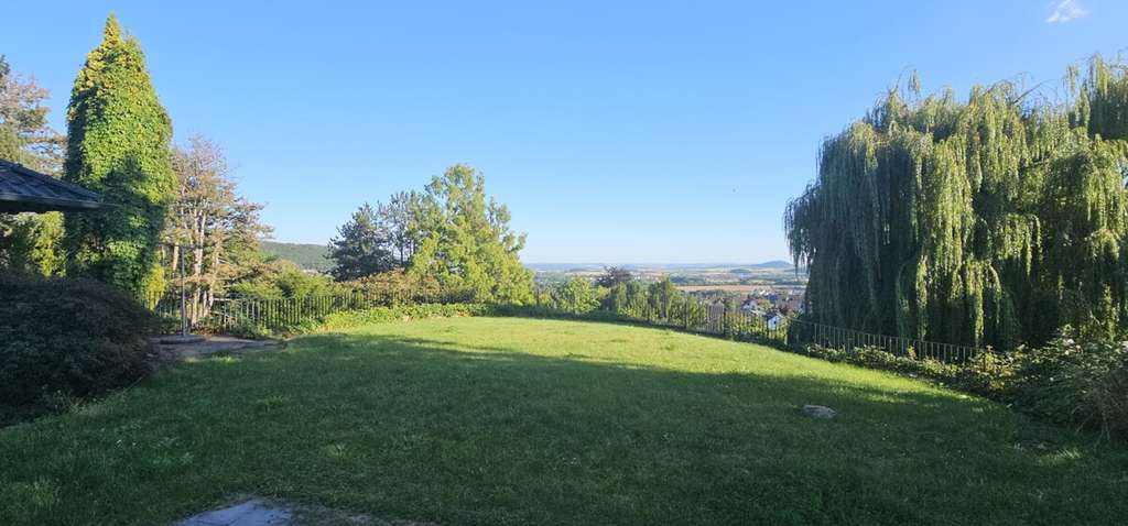 Immobilie in Schauenburg - Sie wollten schon immer ein eigenes Anwesen? In unverbaubarer Panoramalage am Naturschutzgebiet. - Bild 3