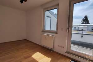 Moderne Dachwohnung ohne Schrägen - 3 Balkone & viel Licht in Schwaig – Die vollständige Adresse der Immobilie erhältst du vom Anbieter., 90571 Schwaig bei Nürnberg – Vorschaubild 12